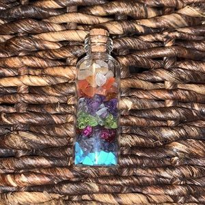 New Handmade Chakra Energy Tower Natural Chakra Stone Chips in Cork Bottle